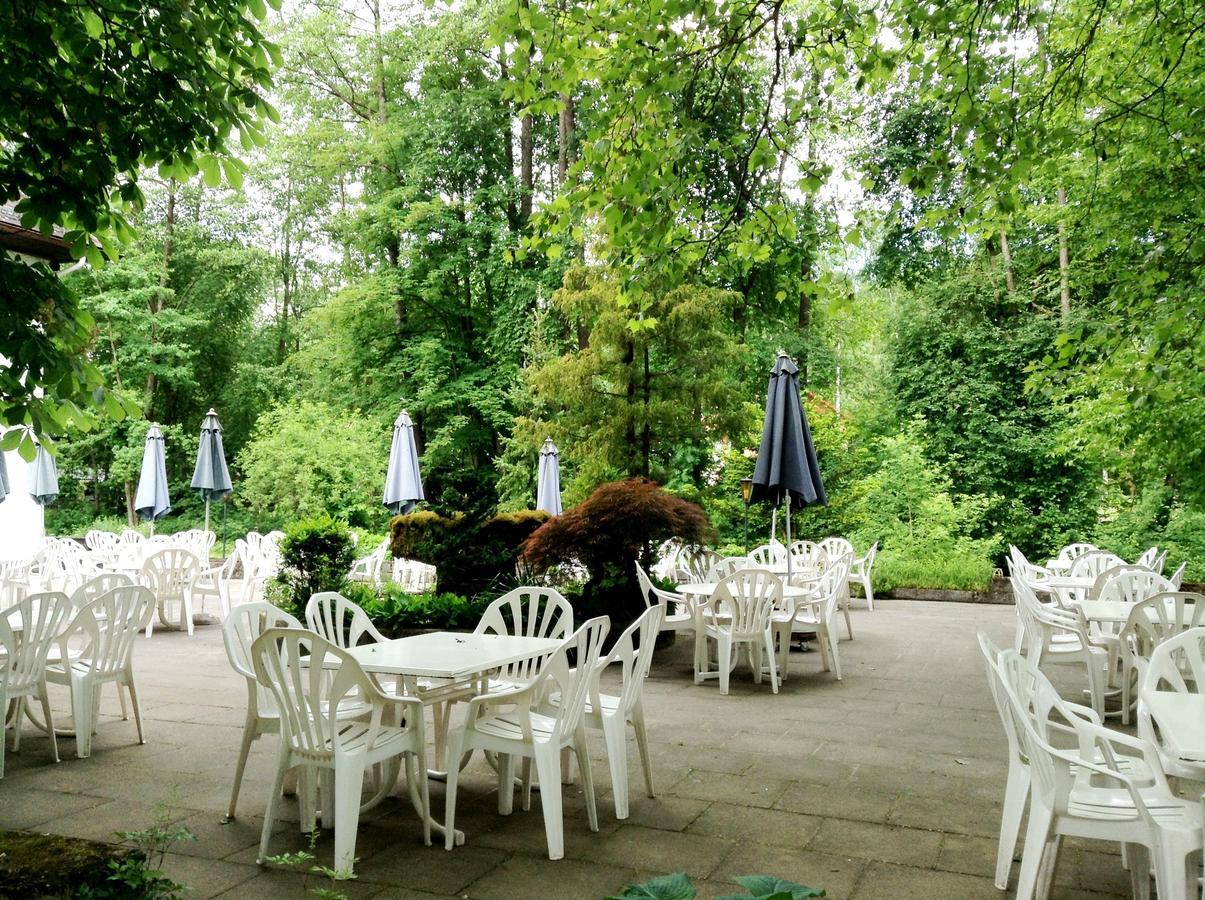 Hotel Gruenes Tuerl バート・シャラーバッハ エクステリア 写真
