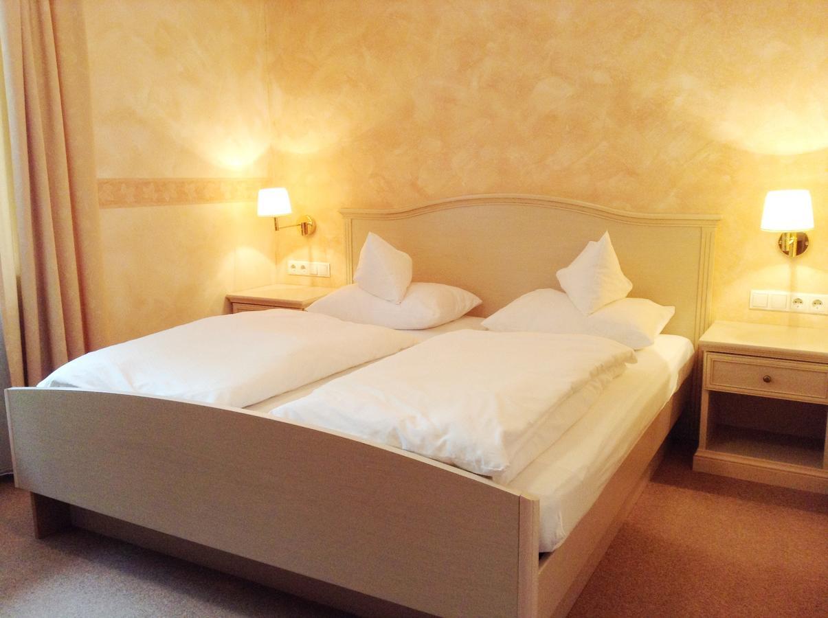 Hotel Gruenes Tuerl バート・シャラーバッハ 部屋 写真