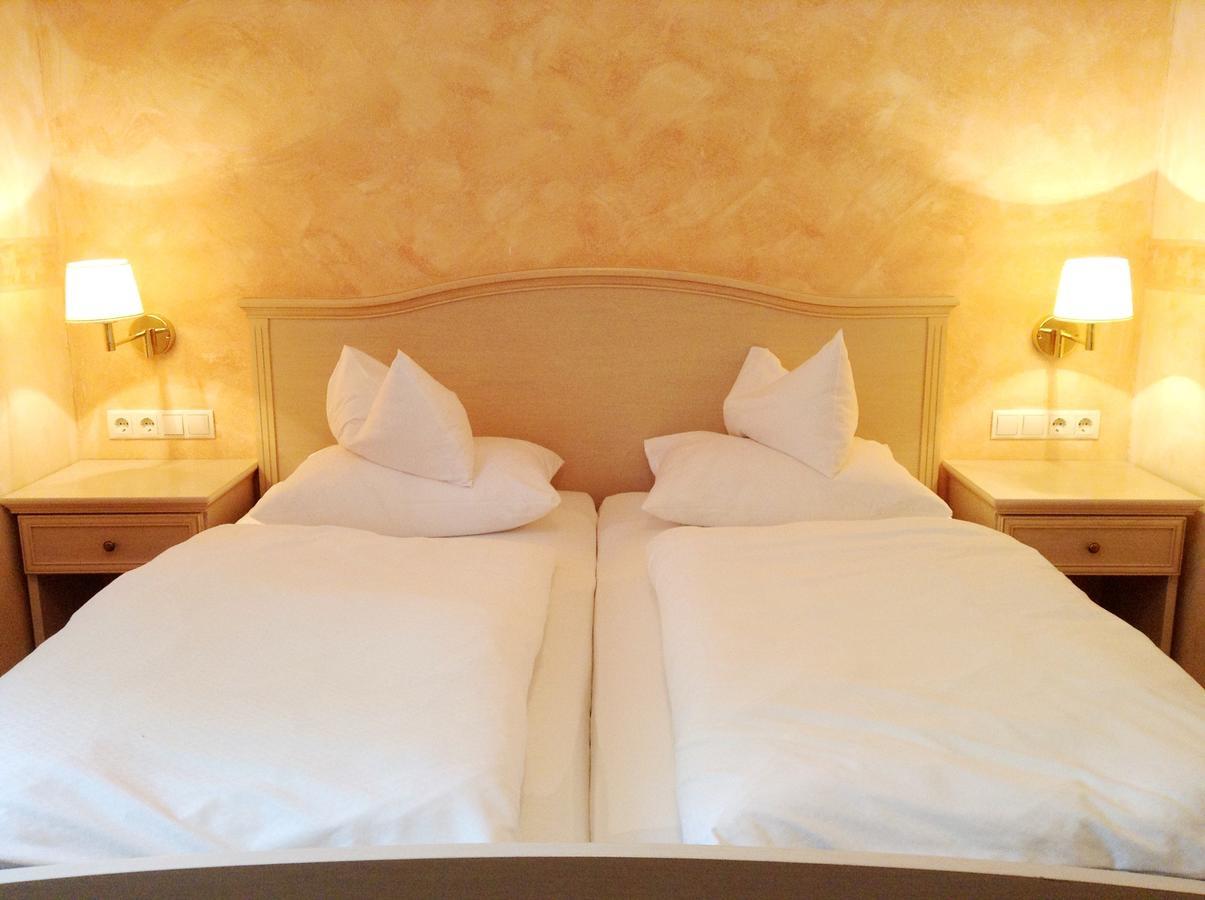 Hotel Gruenes Tuerl バート・シャラーバッハ 部屋 写真